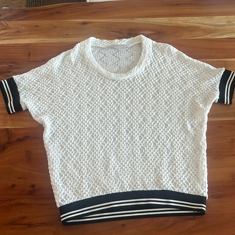 Beate Heymann Street Couture stretchy top with black and white accents